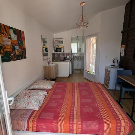 Chez Frida Apartment Entre Deux Bagian luar foto